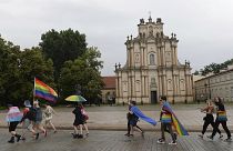 Varşova'da LGBT ayrımcılığına karşı eylem yapan göstericiler, 21 Haziran 2020