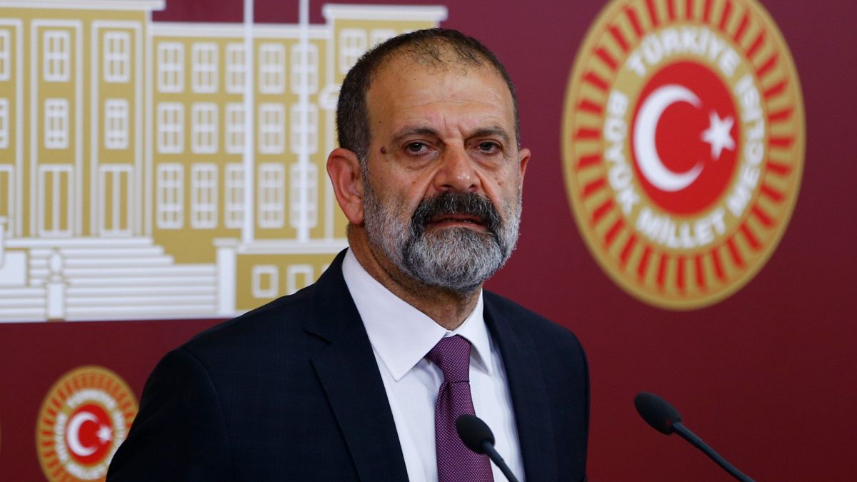 HDP'li milletvekili Tuma Çelik istifa etti