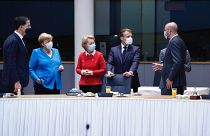 Σύνοδος Κορυφής: Εντείνονται οι διαπραγματεύσεις για το πακέτο ανάκαμψης