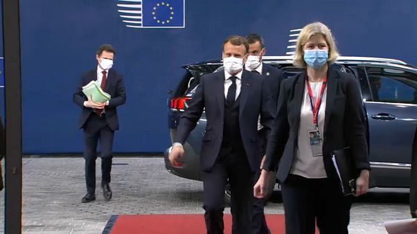Fumata nera al Consiglio europeo: nessun accordo su bilancio e "Recovery Fund", ma passi in avanti Fumata nera al Consiglio europeo: nessun accordo su bilancio e "Recovery Fund", ma passi in avanti