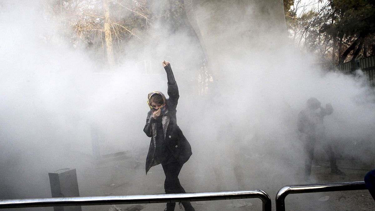 خلال إحدى المظاهرات (إيران) 