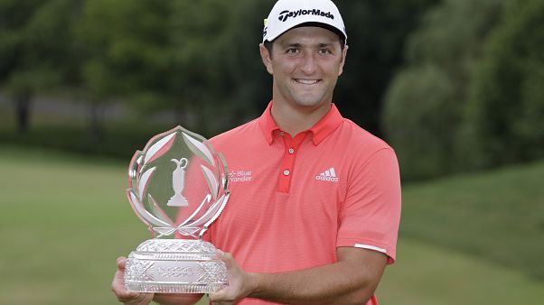 Golf: lo spagnolo Jon Rahm vince il "Memorial Tournament" e diventa il numero 1 del mondo Golf: lo spagnolo Jon Rahm vince il "Memorial Tournament" e diventa il numero 1 del mondo