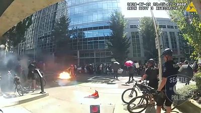 Столкновения полиции и манифестантов в Сиэтле