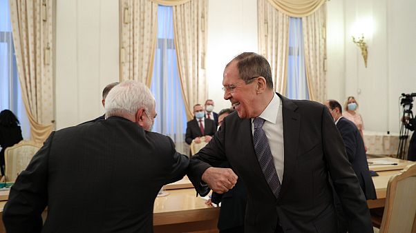 Rusya Dışişleri Bakanı Sergey Lavrov ve İranlı mevkidaşı Cevad Zarif Rusya Dışişleri Bakanı Sergey Lavrov ve İranlı mevkidaşı Cevad Zarif