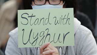 احتجاجات تطالب بالوقوف إلى جانب الإيغور