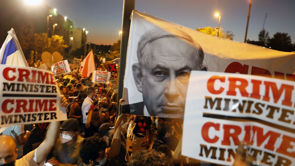 Les appels à la démission de Benjamin Netanyahu se multiplient