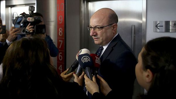 İlhan Cihaner CHP genel başkanlığına aday oldu İlhan Cihaner CHP genel başkanlığına aday oldu