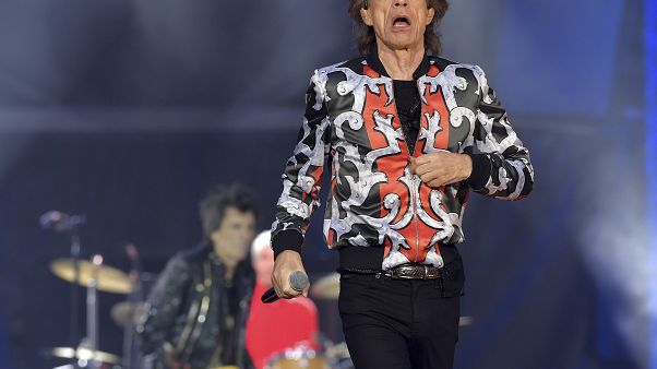 Les Rolling Stones dévoilent "Scarlet" Les Rolling Stones dévoilent "Scarlet"