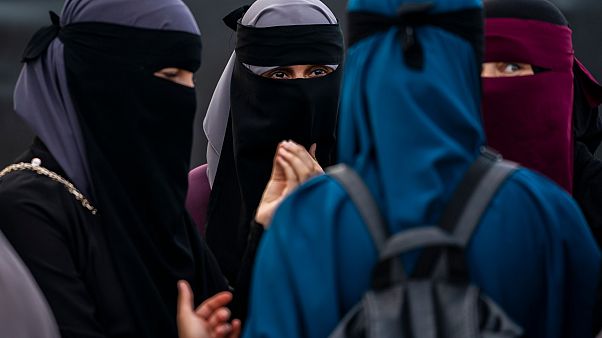 ولاية ألمانية تسعى لمنع النقاب في مدارسها ولاية ألمانية تسعى لمنع النقاب في مدارسها