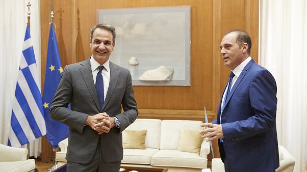 Κυριάκος Μητσοτάκης - Κυριάκος Βελόπουλος Κυριάκος Μητσοτάκης - Κυριάκος Βελόπουλος