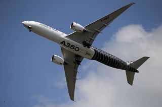 Brussels wants EU vaccine passports ready by the start of summer