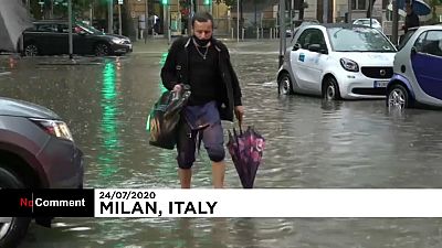 سیل ناگهانی در خیابانهای میلان ایتالیا