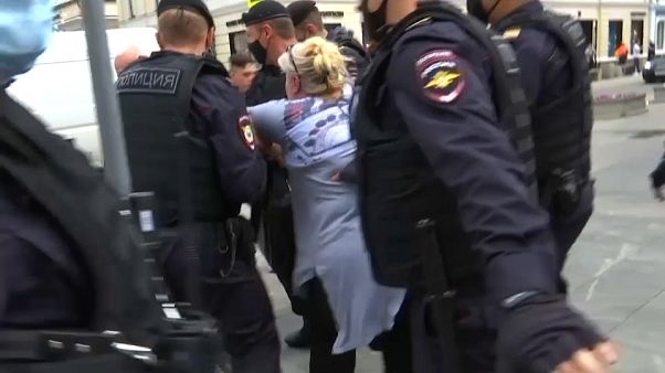 اعتراضها به بازداشت فرماندار خاباروفسک به خیابانهای مسکو سرایت کرد اعتراضها به بازداشت فرماندار خاباروفسک به خیابانهای مسکو سرایت کرد
