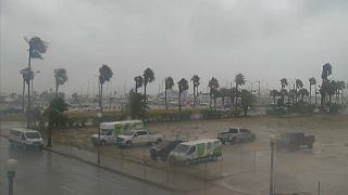 إعصار "هانا" يصل المكسيك والسلطات تحذر من حدوث فيضانات كبيرة