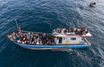 En az 24 Arakanlı göçmeni taşıyan tekneden haber alınamıyor