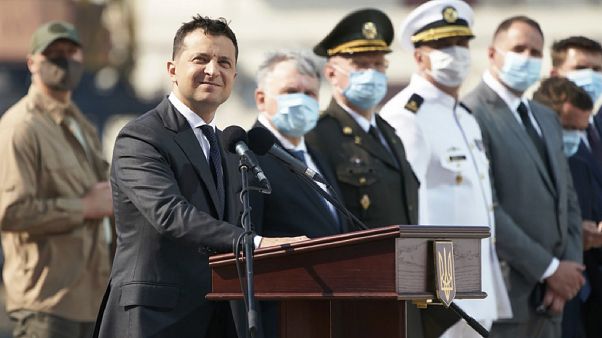 Cese de las hostilidades entre el Ejército ucraniano y los rebeldes prorrusos Cese de las hostilidades entre el Ejército ucraniano y los rebeldes prorrusos