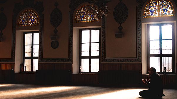 Türkiye'de ahlaki değerlerle yaratıcı arasında bağ kuranların oranı düşüşte Türkiye'de ahlaki değerlerle yaratıcı arasında bağ kuranların oranı düşüşte