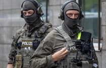 Polizisten in Frankfurt am Main im Juni