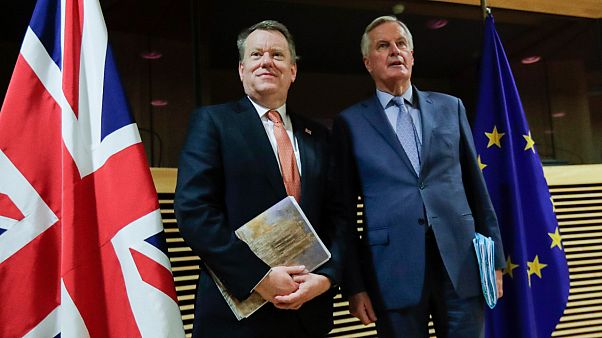 EU chief Brexit negotiator Michel Barnier, right, speaks with the British Prime Minister's Europe adviser David Frost during Brexit trade talks, Brussels, July 9, 2020. EU chief Brexit negotiator Michel Barnier, right, speaks with the British Prime Minister's Europe adviser David Frost during Brexit trade talks, Brussels, July 9, 2020.