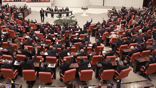 خلال تصويت سابق في البرلمان التركي حول التدخل العسكري في ليبيا