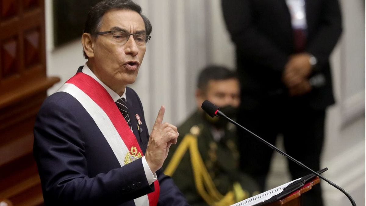 Vizcarra promete cobertura sanitaria para todos los peruanos