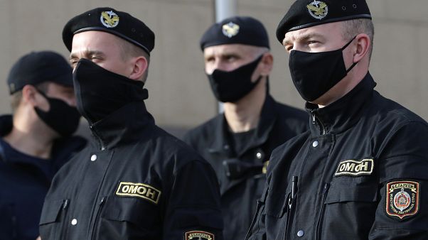Белорусский ОМОН на улицах Минска. 15 июля Белорусский ОМОН на улицах Минска. 15 июля
