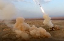Iranische Raketen starten aus einer Untergrund-Basis an einem unbekannten Ort.