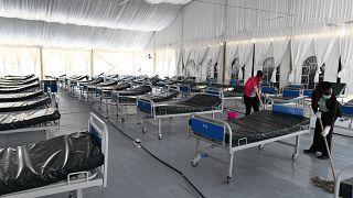 Kenya turns a stadium in a makeshift hospital 