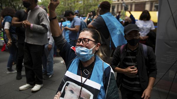 Manifestante contra el aborto en Ciudad de México Manifestante contra el aborto en Ciudad de México