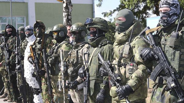 Построение в воинской части в Марьиной Горке во время визита президента Александра Лукашенко Построение в воинской части в Марьиной Горке во время визита президента Александра Лукашенко