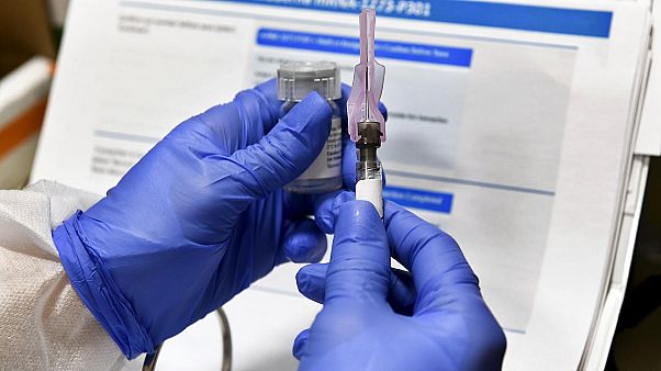 DSÖ'den sonra Almanya'dan da aynı açıklama geldi: 2021 ortasına kadar koronavirüs aşısı zor DSÖ'den sonra Almanya'dan da aynı açıklama geldi: 2021 ortasına kadar koronavirüs aşısı zor