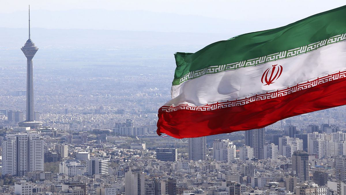 La bandiera di un tormentato Paese: l'Iran. 