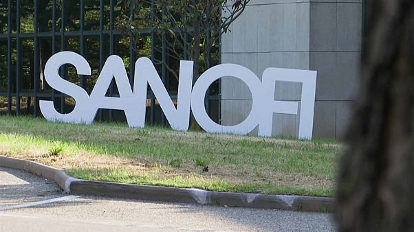 300 millió adag vakcinára szerződik az EU a Sanofival 300 millió adag vakcinára szerződik az EU a Sanofival