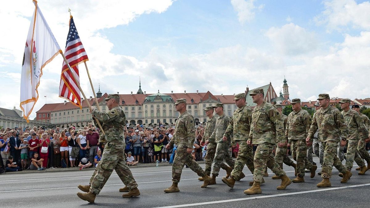 آمریکا با یک توافقنامه دفاعی حضور نظامیانش در لهستان را دائمی می‌کند