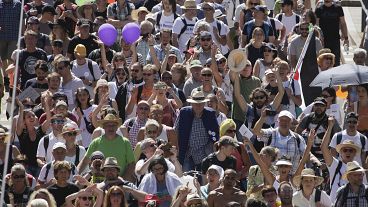 Berlin: 17 000 Menschen demonstrieren gegen Pandemiemaßnahmen