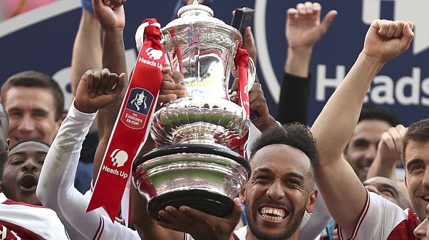 آرسنال يتوّج بكأس الاتحاد الانجليزي آرسنال يتوّج بكأس الاتحاد الانجليزي