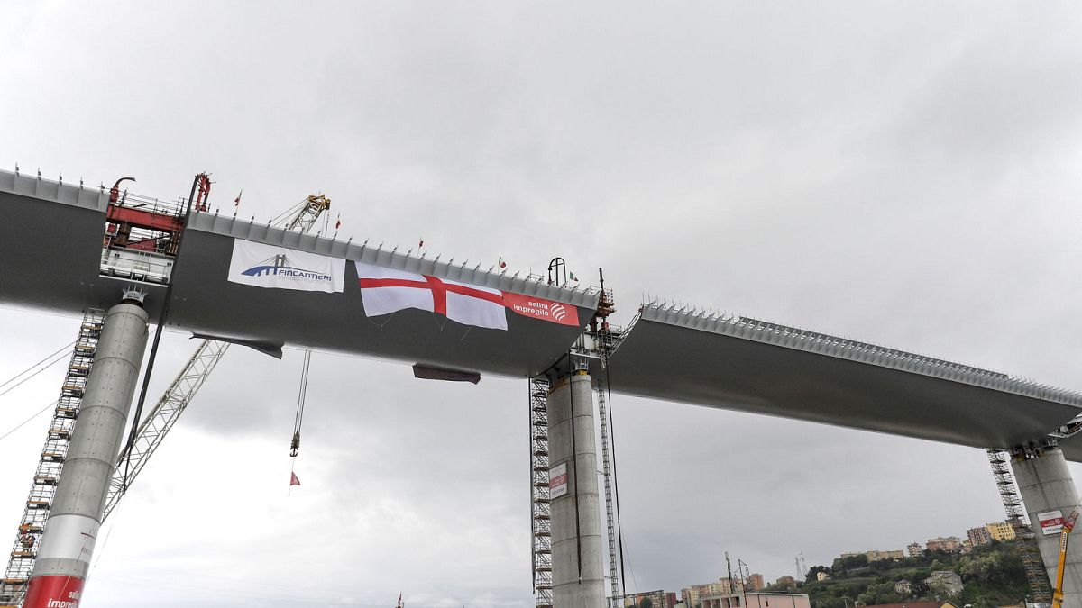 Le nouveau pont de Gênes, lors de la pause du dernier tronçon, le 28 avril 2020.