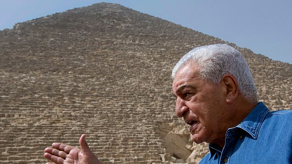 زاهي حواس زاهي حواس