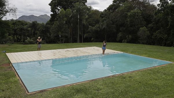 El boom del alquiler de piscinas entre particulares en España: "Hasta 550 euros por día" El boom del alquiler de piscinas entre particulares en España: "Hasta 550 euros por día"