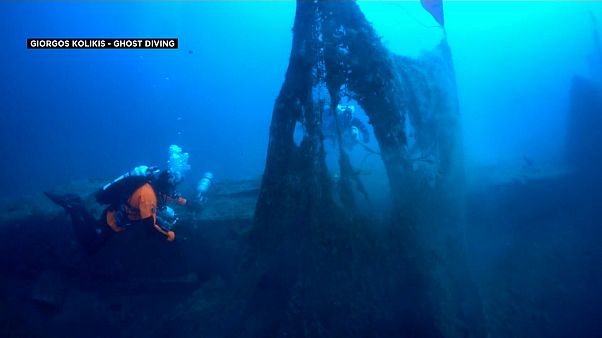 Großreinemachen unter Wasser Großreinemachen unter Wasser