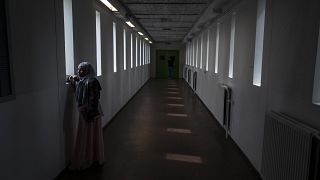 Hollanda'da mülteci kampına çevrilen eski bir hapishane, arşiv