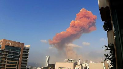 Óriási robbanás a libanoni fővárosban