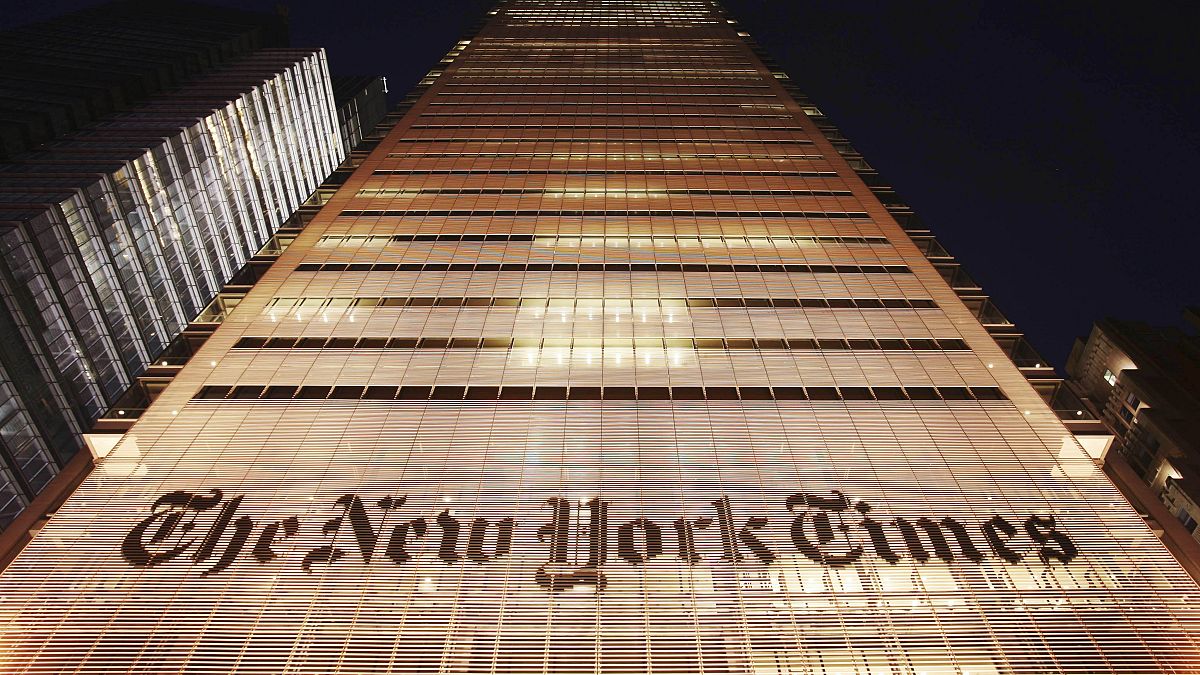  مبنى المقر الرئيسي لصحيفة نيويورك تايمز في نيويورك