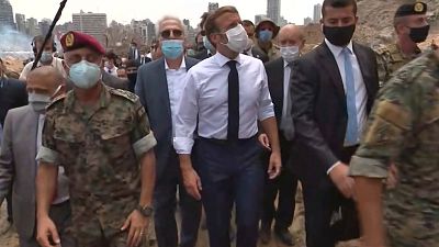 Le président français Emmanuel Macron sur les lieux de la catastrophe, le port de Beyrouth, le 6 août 2020