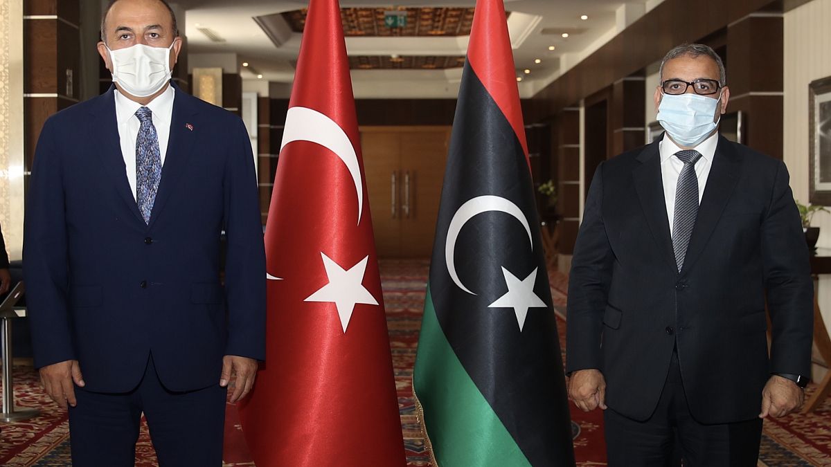 Dışişleri Bakanı Çavuşoğlu Libya Devlet Yüksek Konseyi Başkanı Halid el-Mişri (sağda) ile görüştü.