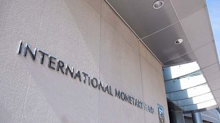 خارج المقر الرئيسي لصندوق النقد الدولي، واشنطن، 15 أبريل 2020