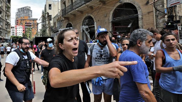 Kormányellenes tüntetés augusztus 6-án Bejrútban Kormányellenes tüntetés augusztus 6-án Bejrútban