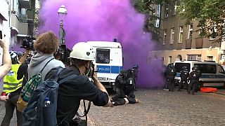 Polícia alemã detém 40 pessoas durante ação de despejo em Berlim