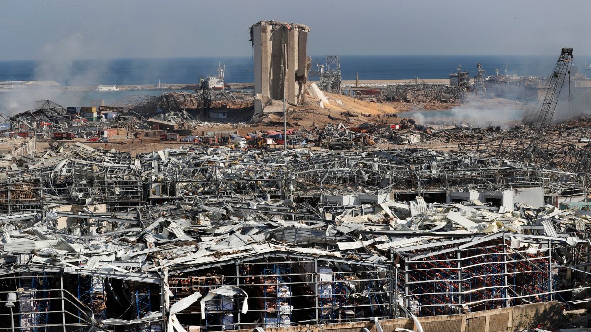 صورة لمرفأ بيروت بعد الإنفجار