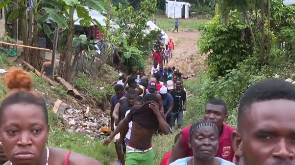 Tensión entre los migrantes del campo de refugiados Tensión entre los migrantes del campo de refugiados